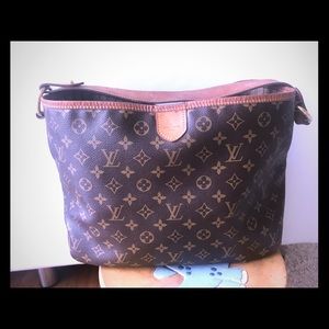 Louis Vuitton Delightful PM